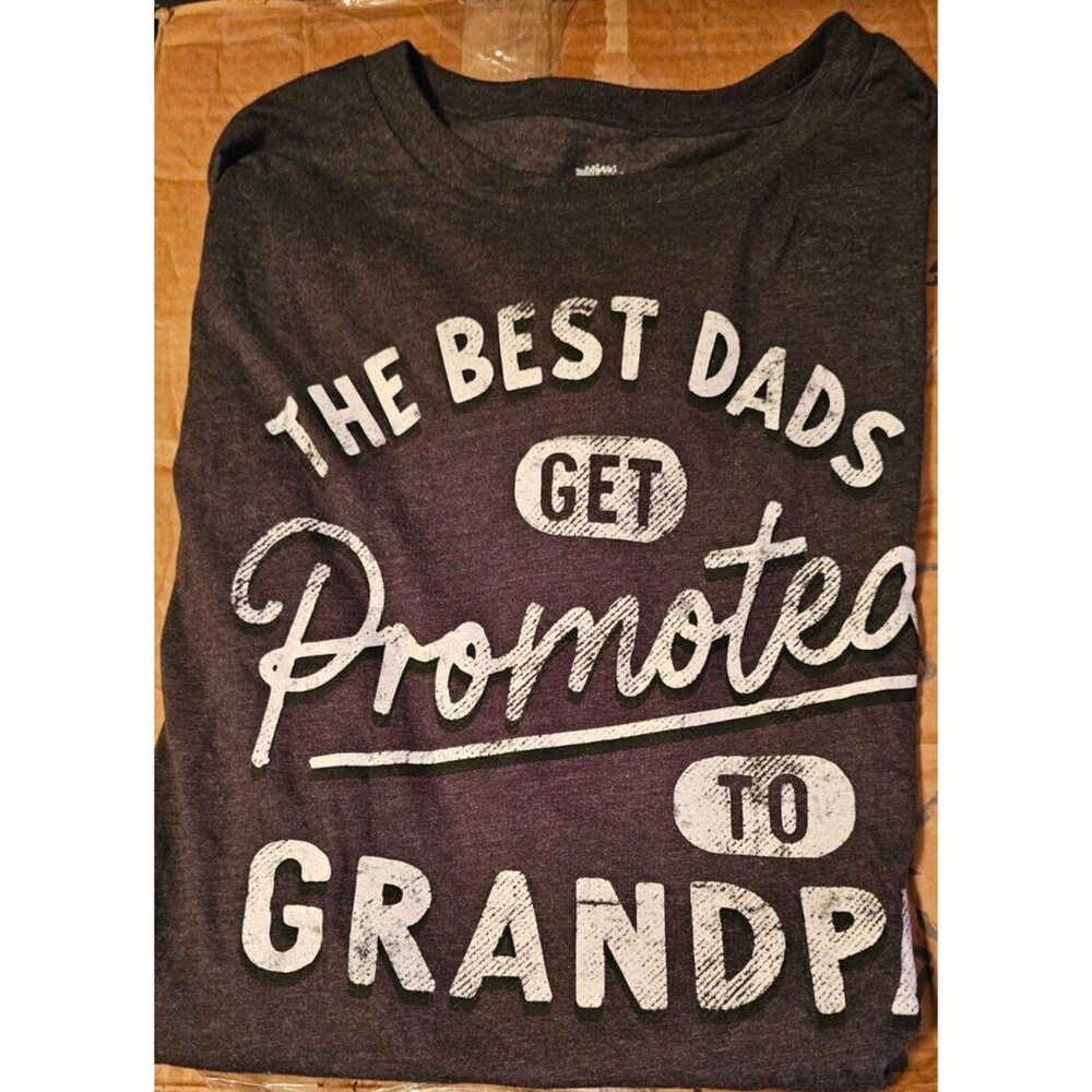 Grandpa Father's Day Shirt Dark Gray Graphic T-Shirt Men Size XL Distressed